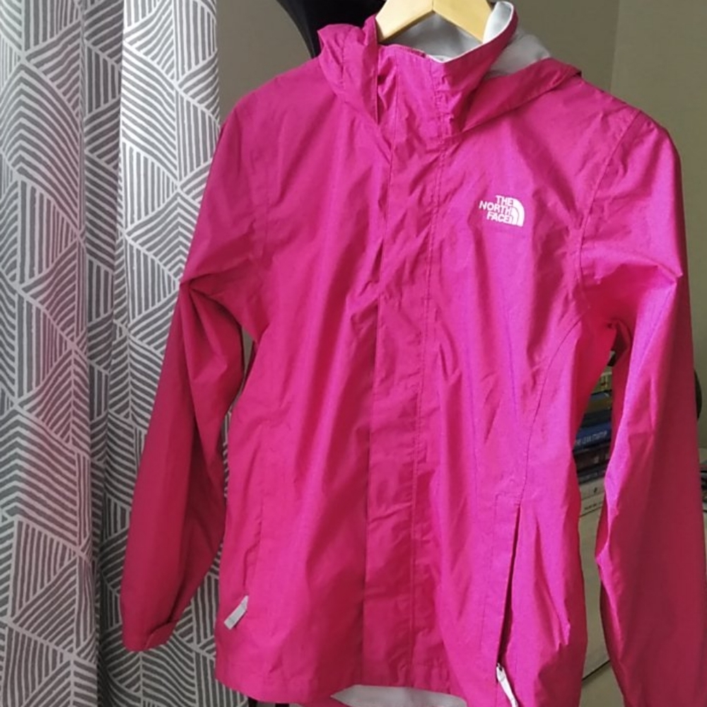 Girls Large North face Jacket/ Beautiful pink - Picture 2 of 9